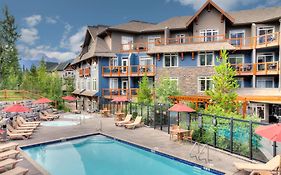 Blackstone Mountain Lodge Canmore